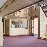 شقة 4 Pers Avec Balcon, Parking Couvert Et Wifi Gratuit - Fr-1-178-175